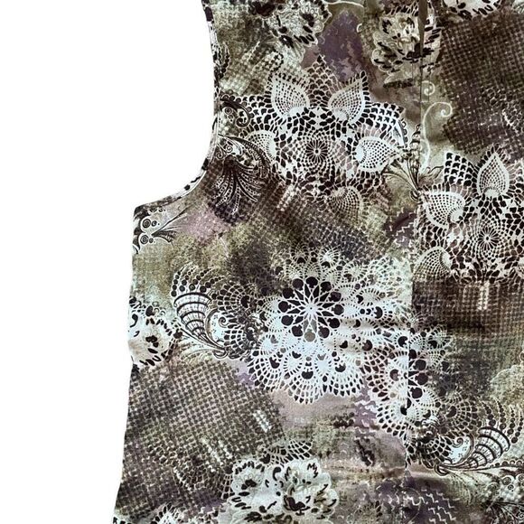 TAHARI Arthur S Levine Gold Medallion Blouse Sz M - Picture 8 of 12